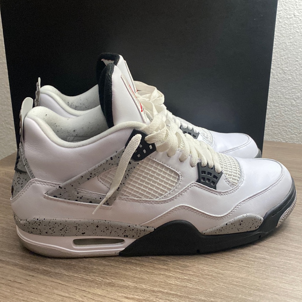 Air Jordan 4 Retro White Cement